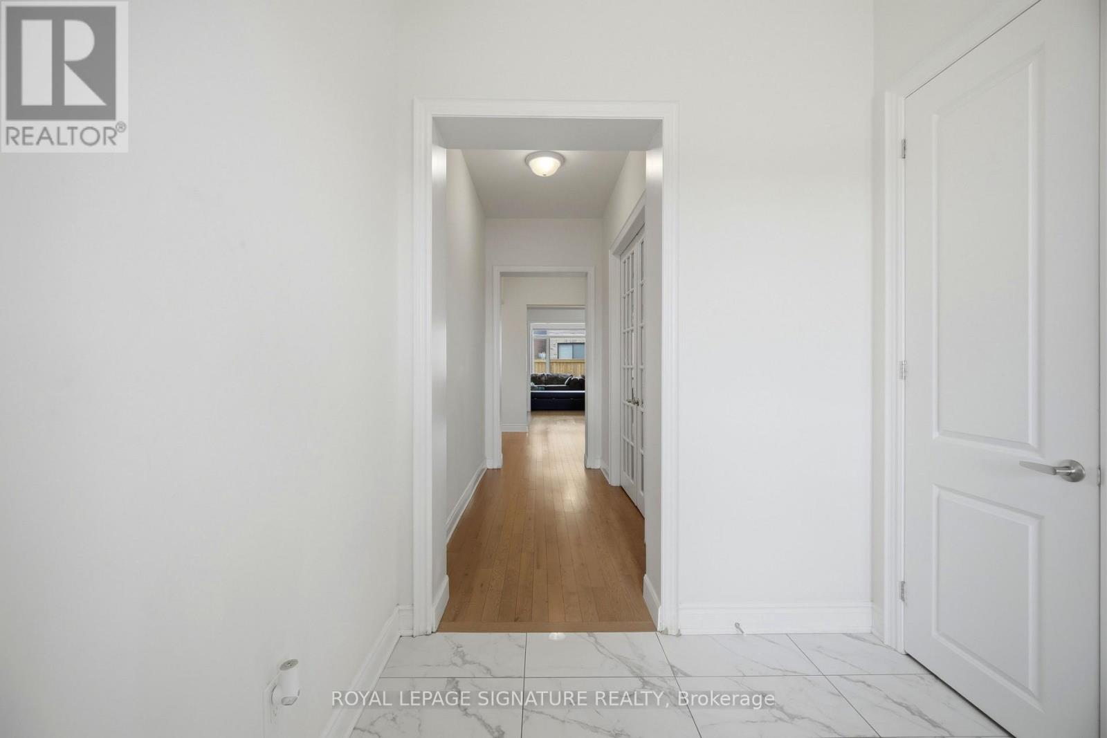 18 Tweedhill Avenue, Caledon, Ontario L7C 4K5 - Photo 6 - W13137316