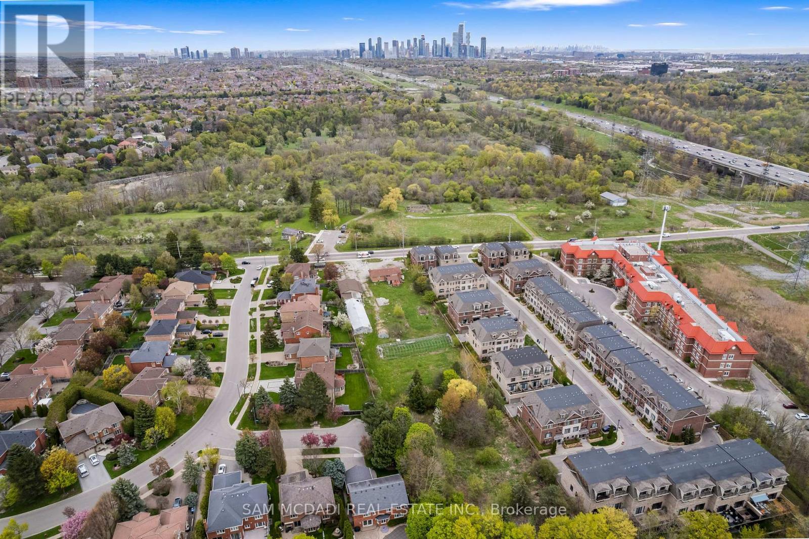 4410 Mississauga Road, Mississauga, Ontario  L5M 7C8 - Photo 12 - W13137318