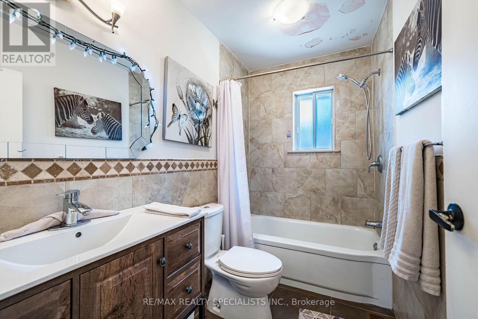 321 Kingsleigh Court, Milton, Ontario  L9T 1X6 - Photo 32 - W13137324