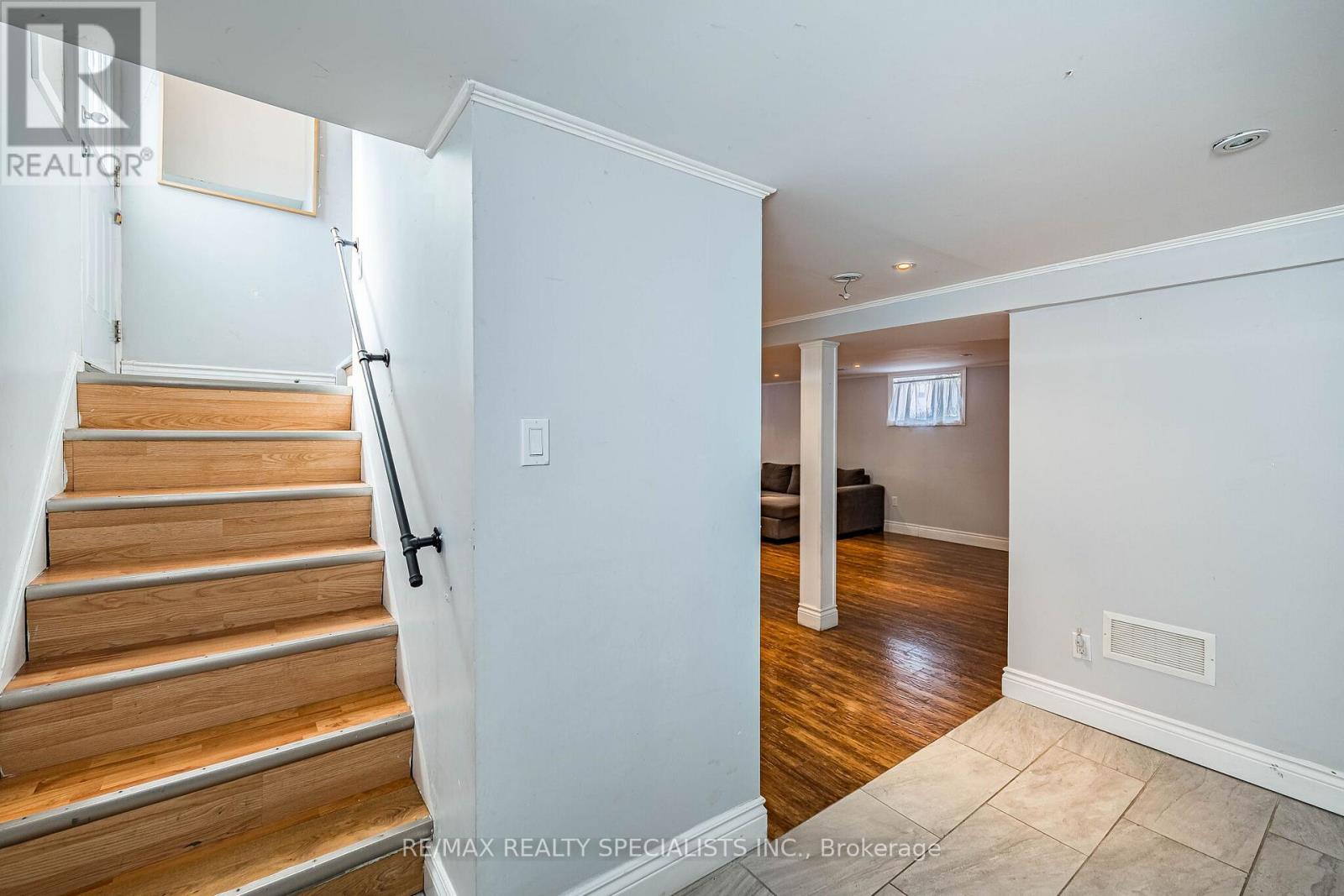 321 Kingsleigh Court, Milton, Ontario  L9T 1X6 - Photo 33 - W13137324