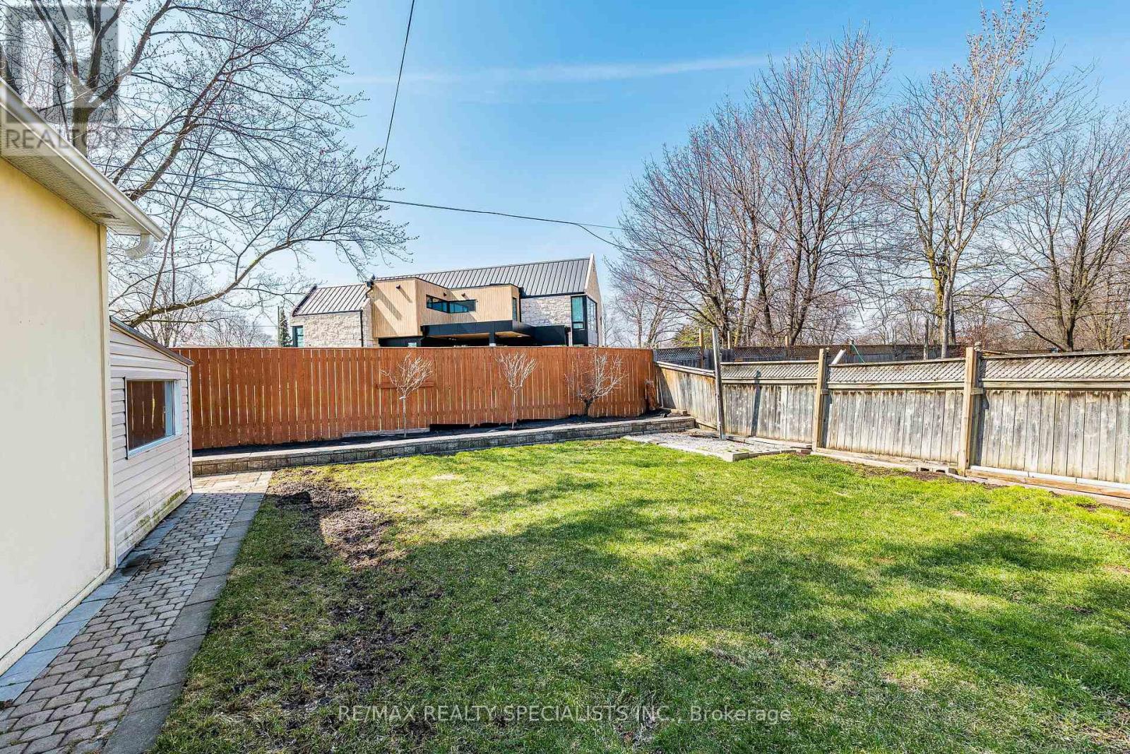 321 Kingsleigh Court, Milton, Ontario  L9T 1X6 - Photo 49 - W13137324