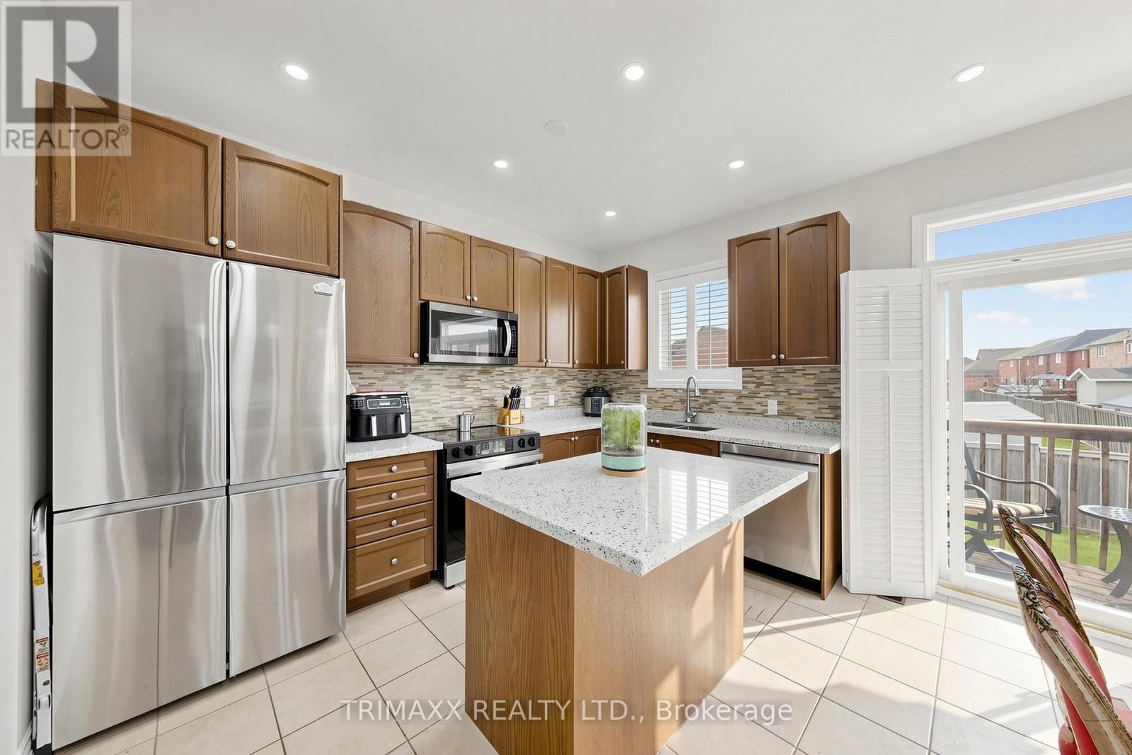 30 Learmont Avenue, Caledon, Ontario  L7C 3N3 - Photo 15 - W13137326