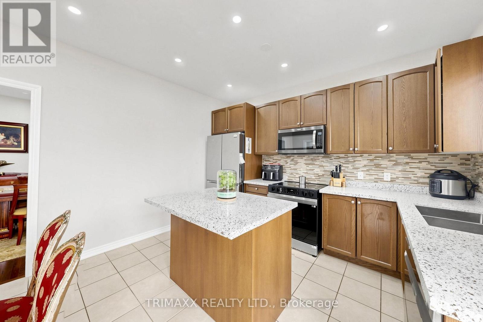 30 Learmont Avenue, Caledon, Ontario  L7C 3N3 - Photo 16 - W13137326