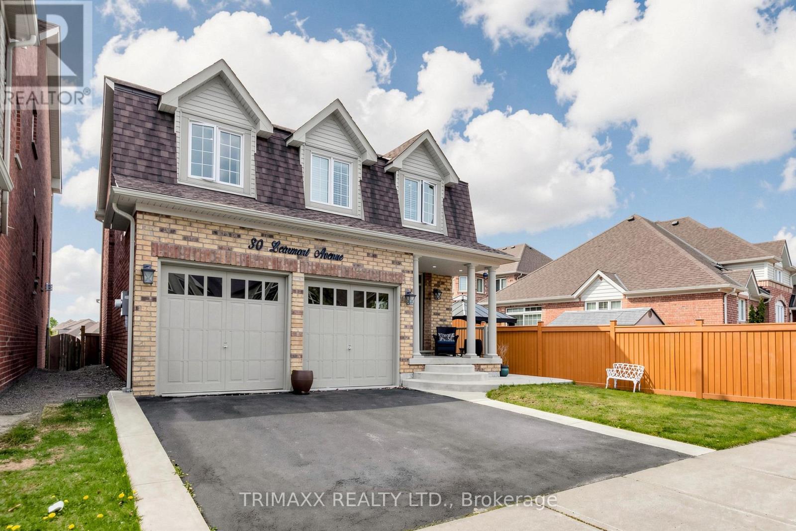 30 Learmont Avenue, Caledon, Ontario  L7C 3N3 - Photo 2 - W13137326