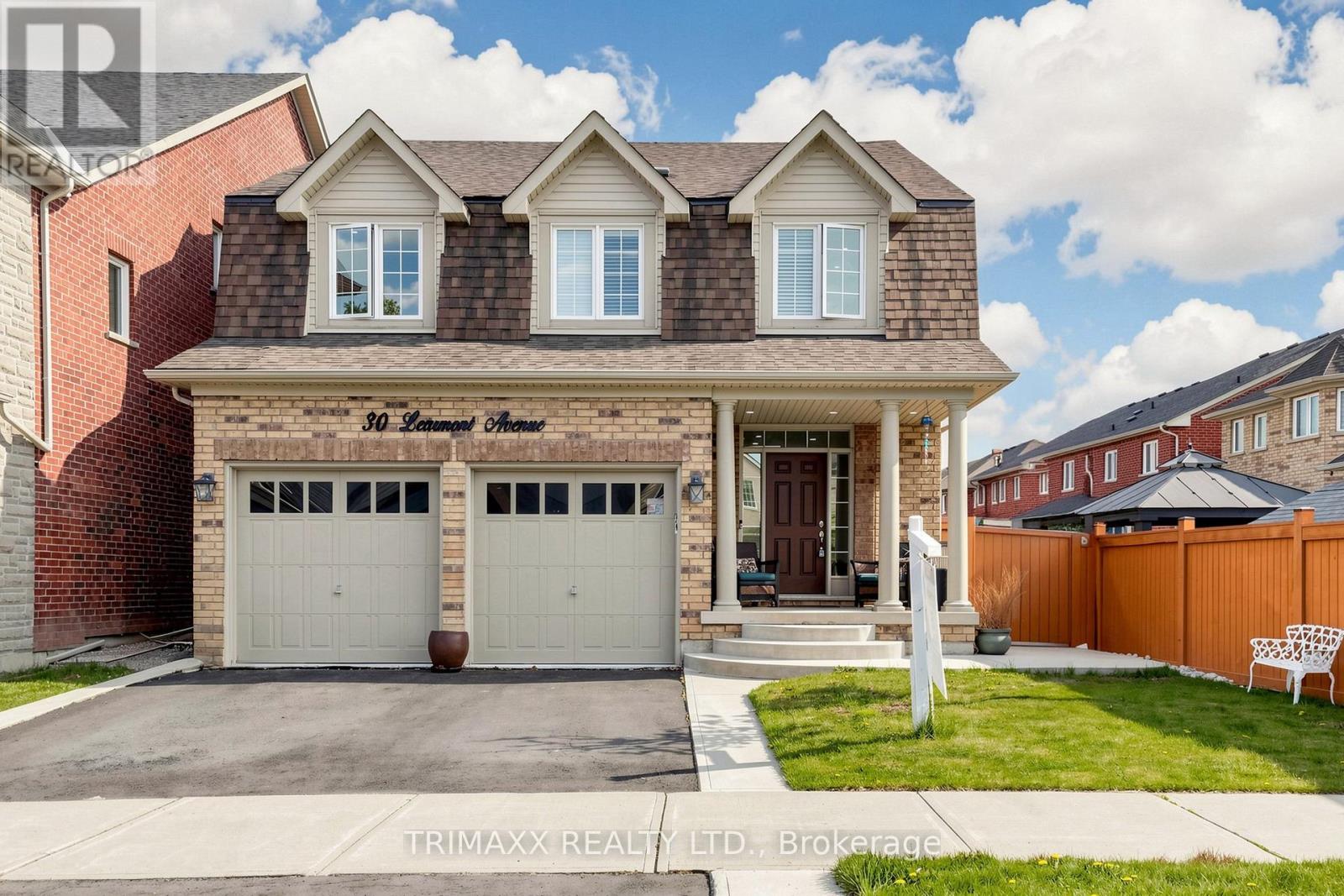 30 Learmont Avenue, Caledon, Ontario  L7C 3N3 - Photo 4 - W13137326