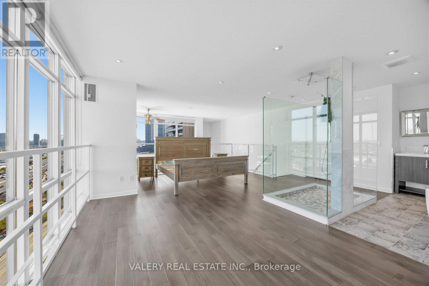 827 - 250 Manitoba Street, Toronto, Ontario  M8Y 4G8 - Photo 14 - W13137364