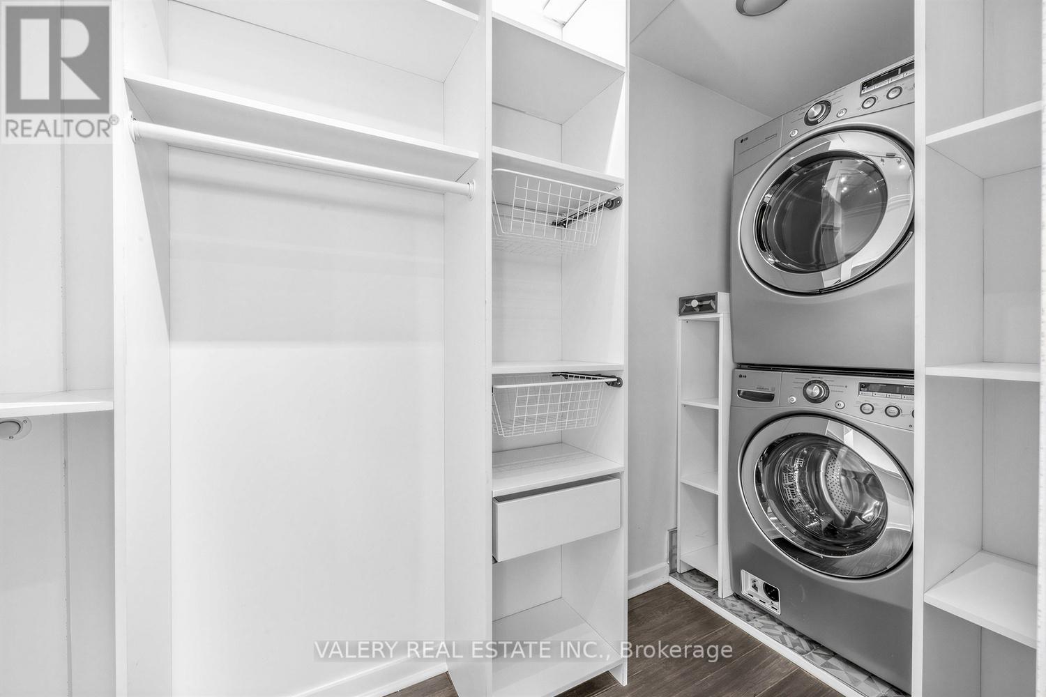827 - 250 Manitoba Street, Toronto, Ontario  M8Y 4G8 - Photo 15 - W13137364