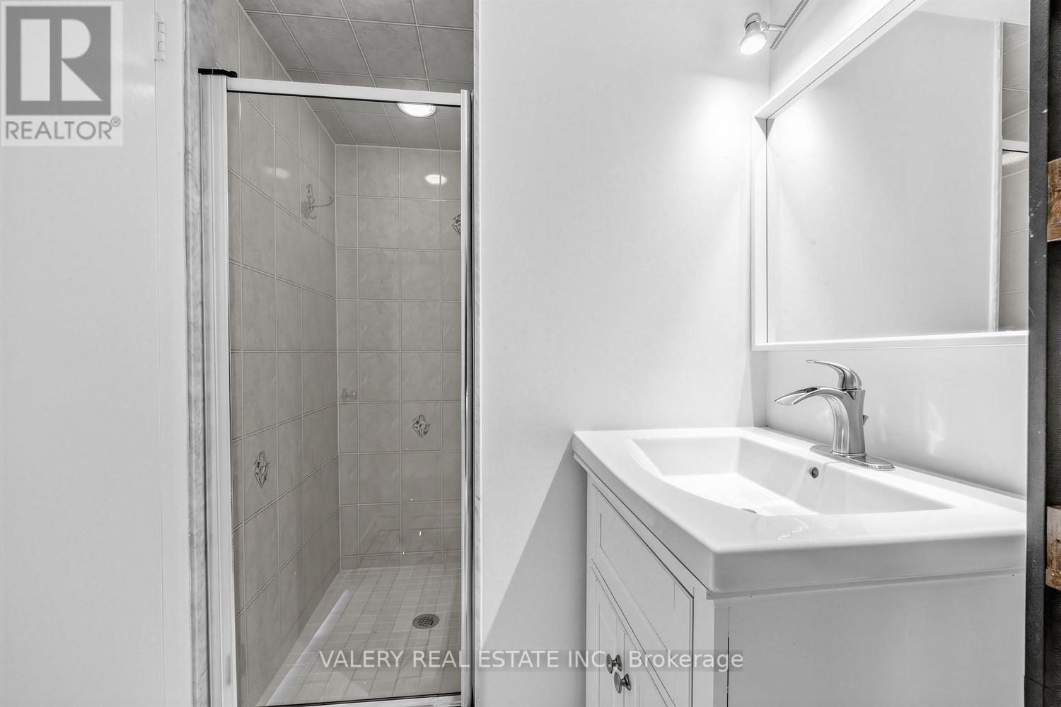 827 - 250 Manitoba Street, Toronto, Ontario  M8Y 4G8 - Photo 18 - W13137364