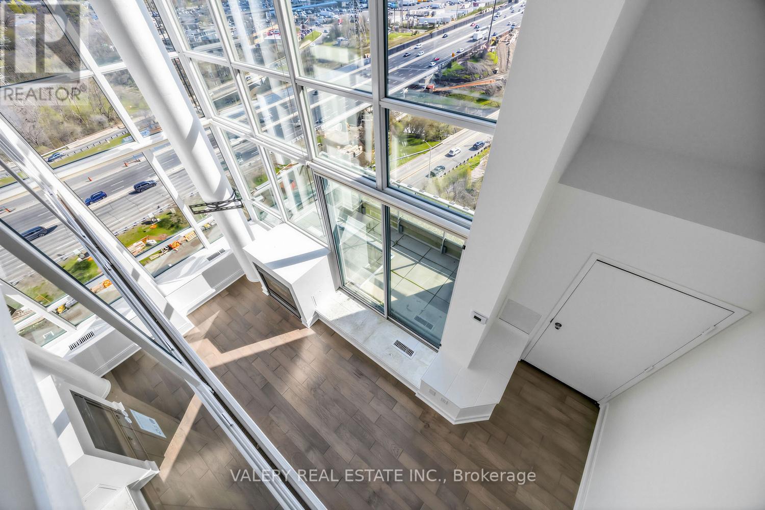 827 - 250 Manitoba Street, Toronto, Ontario  M8Y 4G8 - Photo 7 - W13137364
