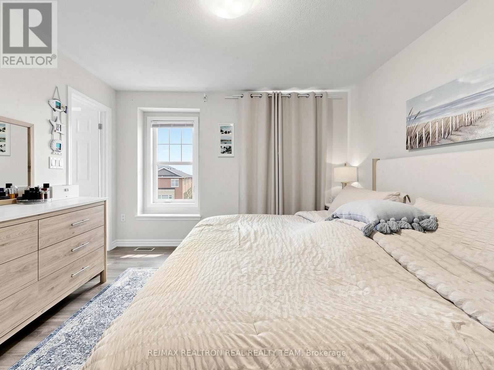 2708 Burkholder Drive, Pickering, Ontario  L1X 0G2 - Photo 26 - E13135930