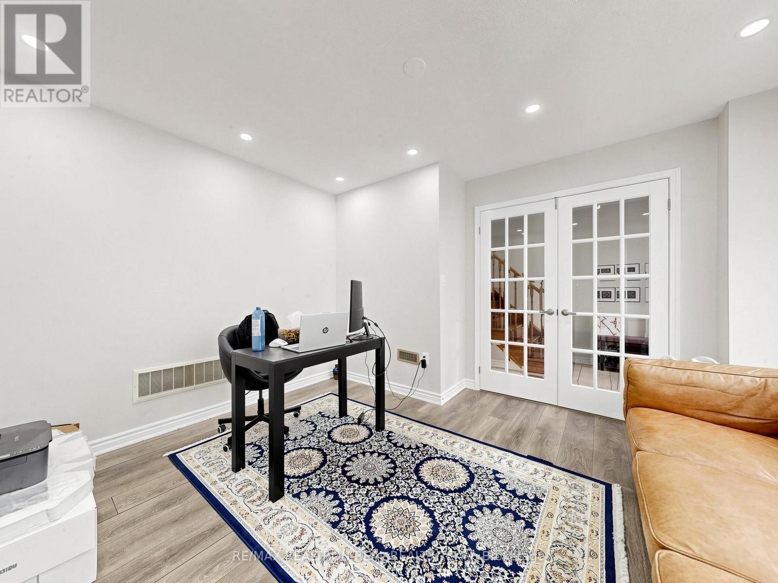 2708 Burkholder Drive, Pickering, Ontario  L1X 0G2 - Photo 18 - E13135930