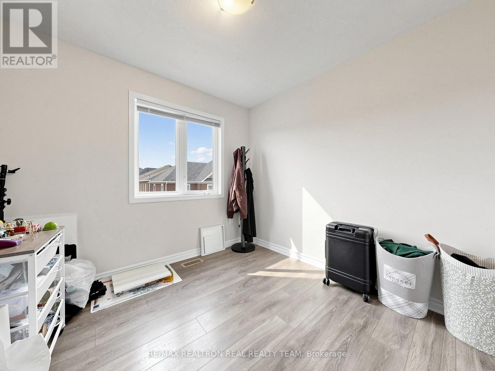 2708 Burkholder Drive, Pickering, Ontario  L1X 0G2 - Photo 32 - E13135930