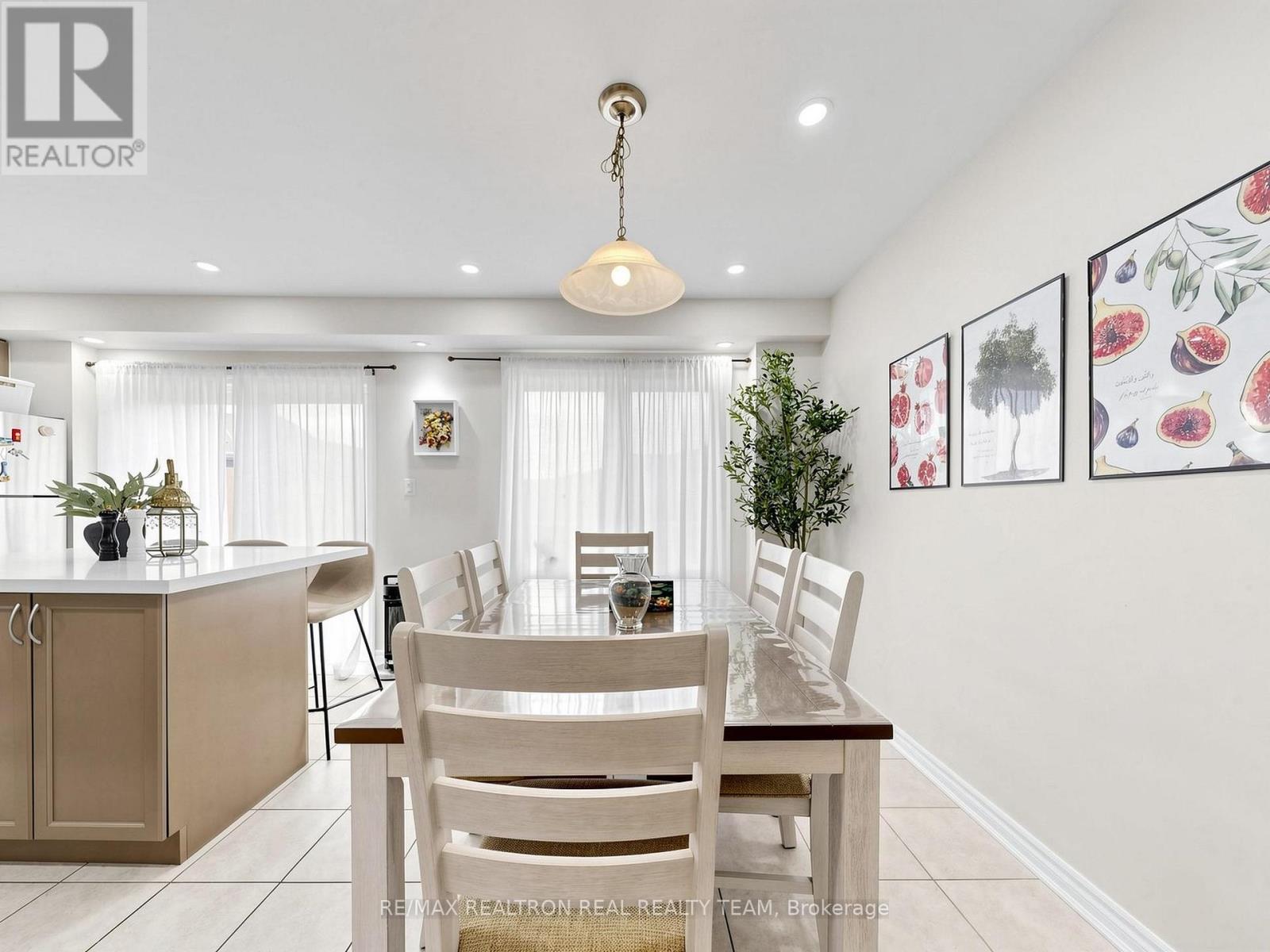 2708 Burkholder Drive, Pickering, Ontario  L1X 0G2 - Photo 9 - E13135930