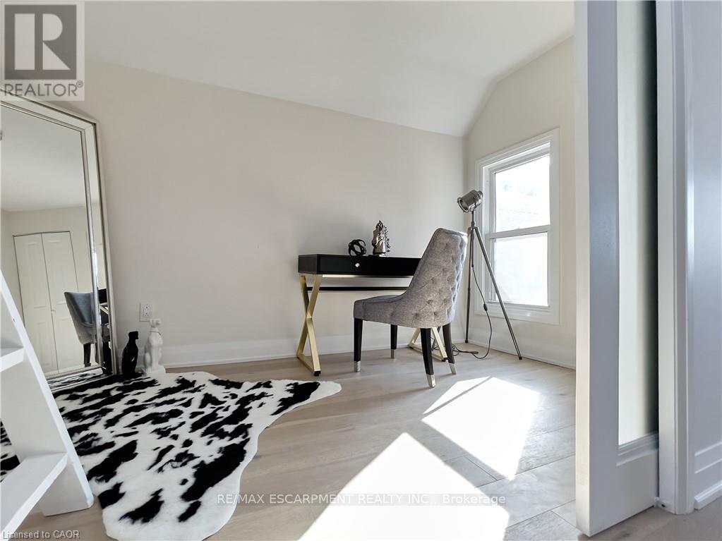 22 Keith Street, Hamilton, Ontario  L8L 3S1 - Photo 17 - X13137360