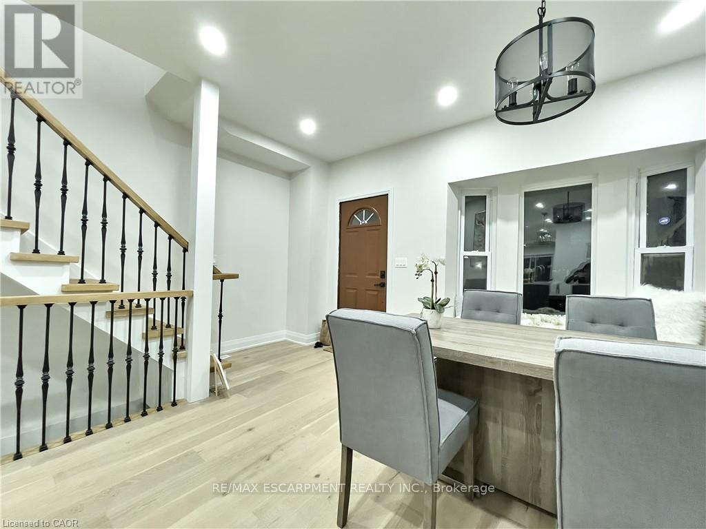 22 Keith Street, Hamilton, Ontario  L8L 3S1 - Photo 2 - X13137360