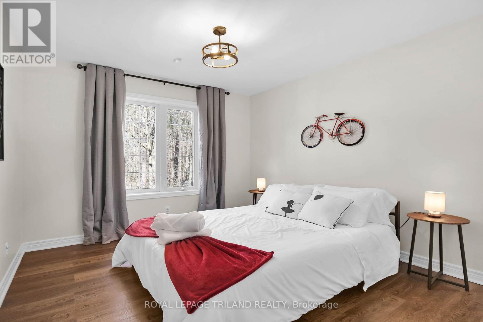 9945 Riverview Road, Lambton Shores, Ontario  N0M 1T0 - Photo 15 - X13114928