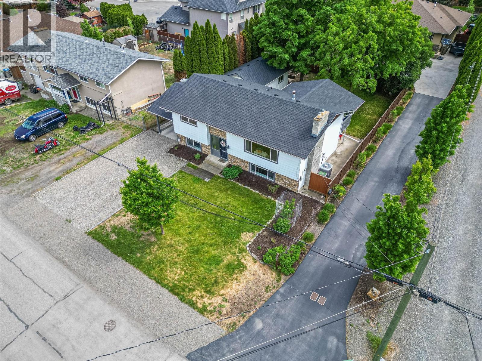 879 Serle Road, Kamloops, British Columbia  V2B 6L8 - Photo 41 - 10387680