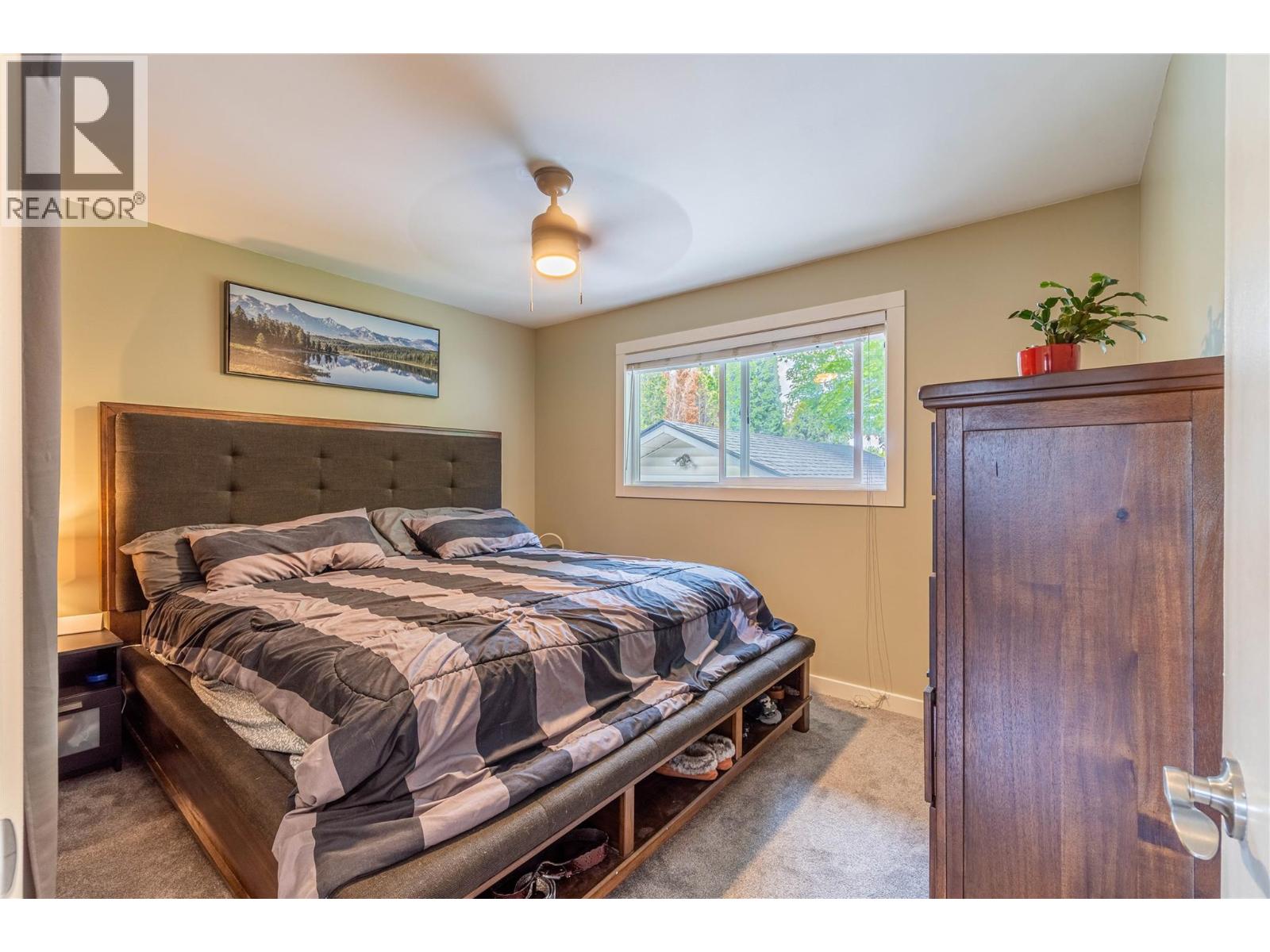 879 Serle Road, Kamloops, British Columbia  V2B 6L8 - Photo 9 - 10387680