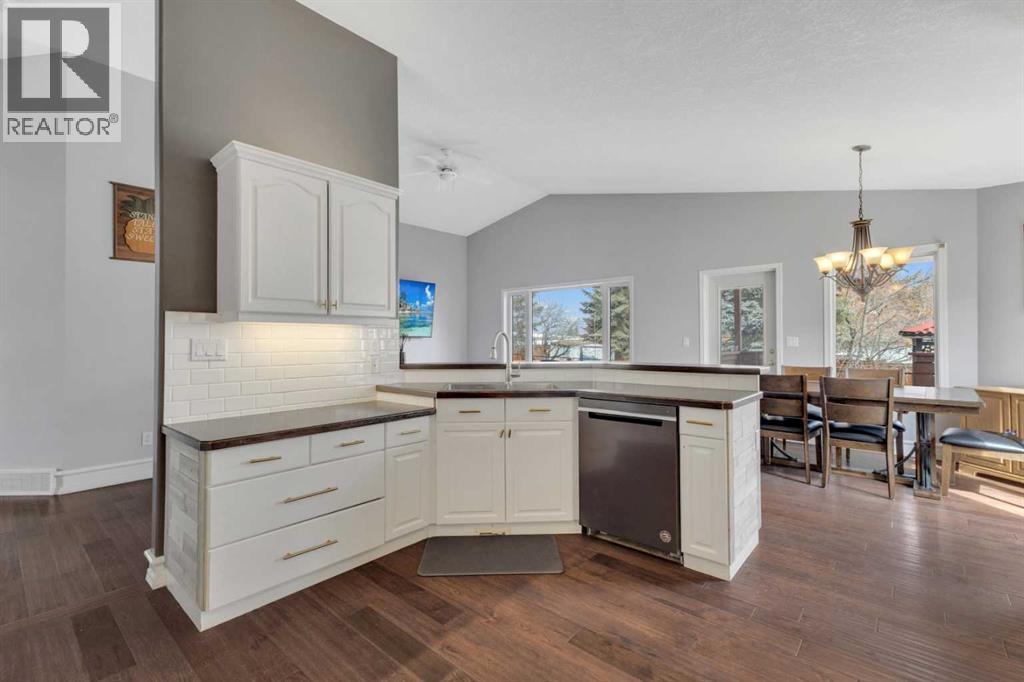 5508 49 Avenue, Alix, Alberta  T0C 0B0 - Photo 24 - A2301189
