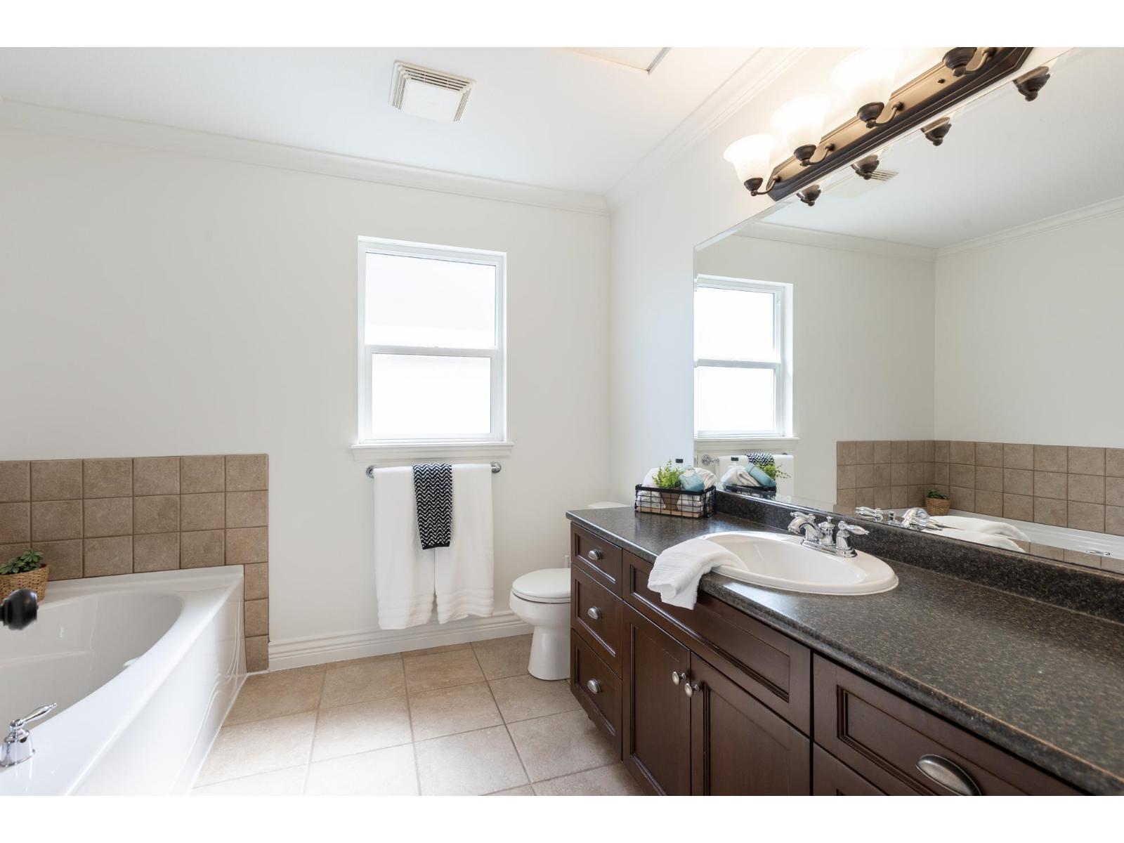 21145 83rd Avenue, Langley, British Columbia  V2Y 0C2 - Photo 25 - R3123110