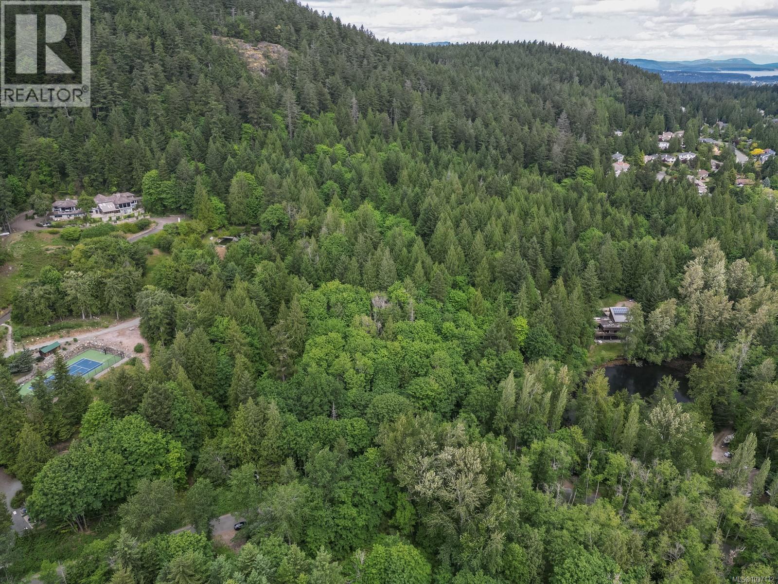 8278 Thomson Pl, Central Saanich, British Columbia  V8M 1S1 - Photo 9 - 1037132