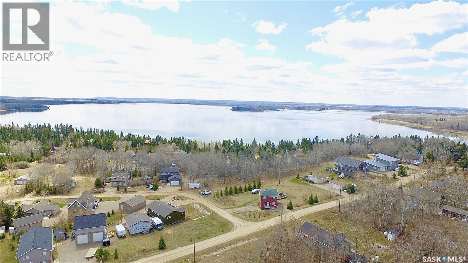 5 Charles Way, Iroquois Lake, Saskatchewan  S0J 2G0 - Photo 3 - SK036195