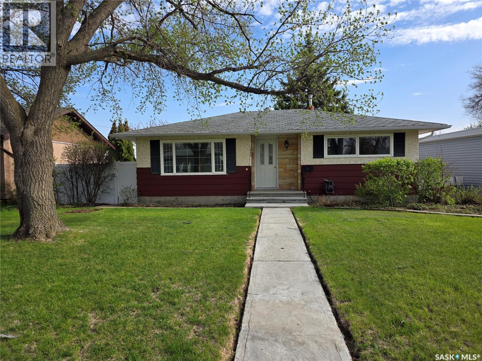 1446 Taylor DRIVE, Swift Current, Saskatchewan