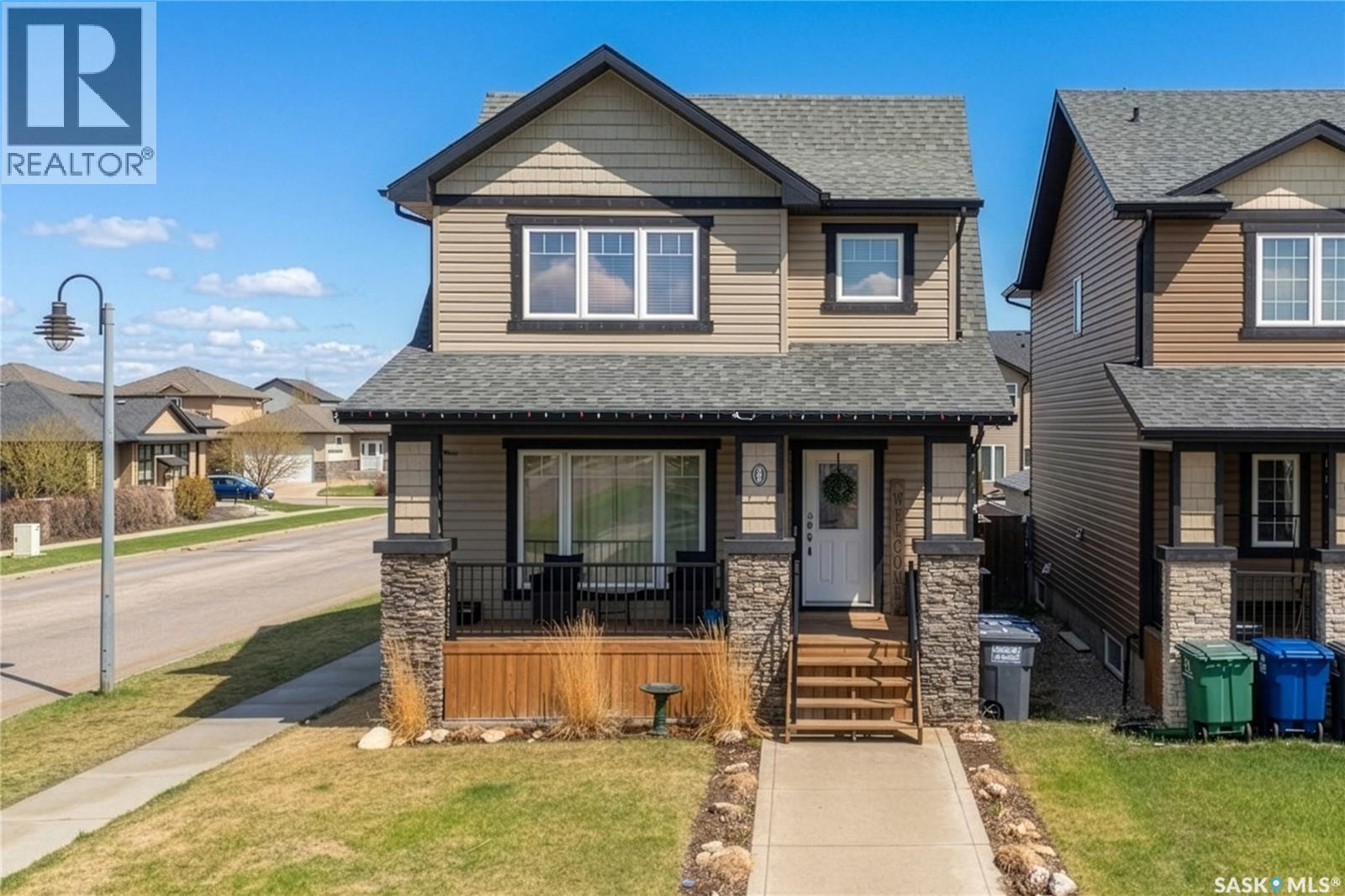 386 Levalley Cove, Saskatoon, Saskatchewan  S7T 0H5 - Photo 1 - SK036177