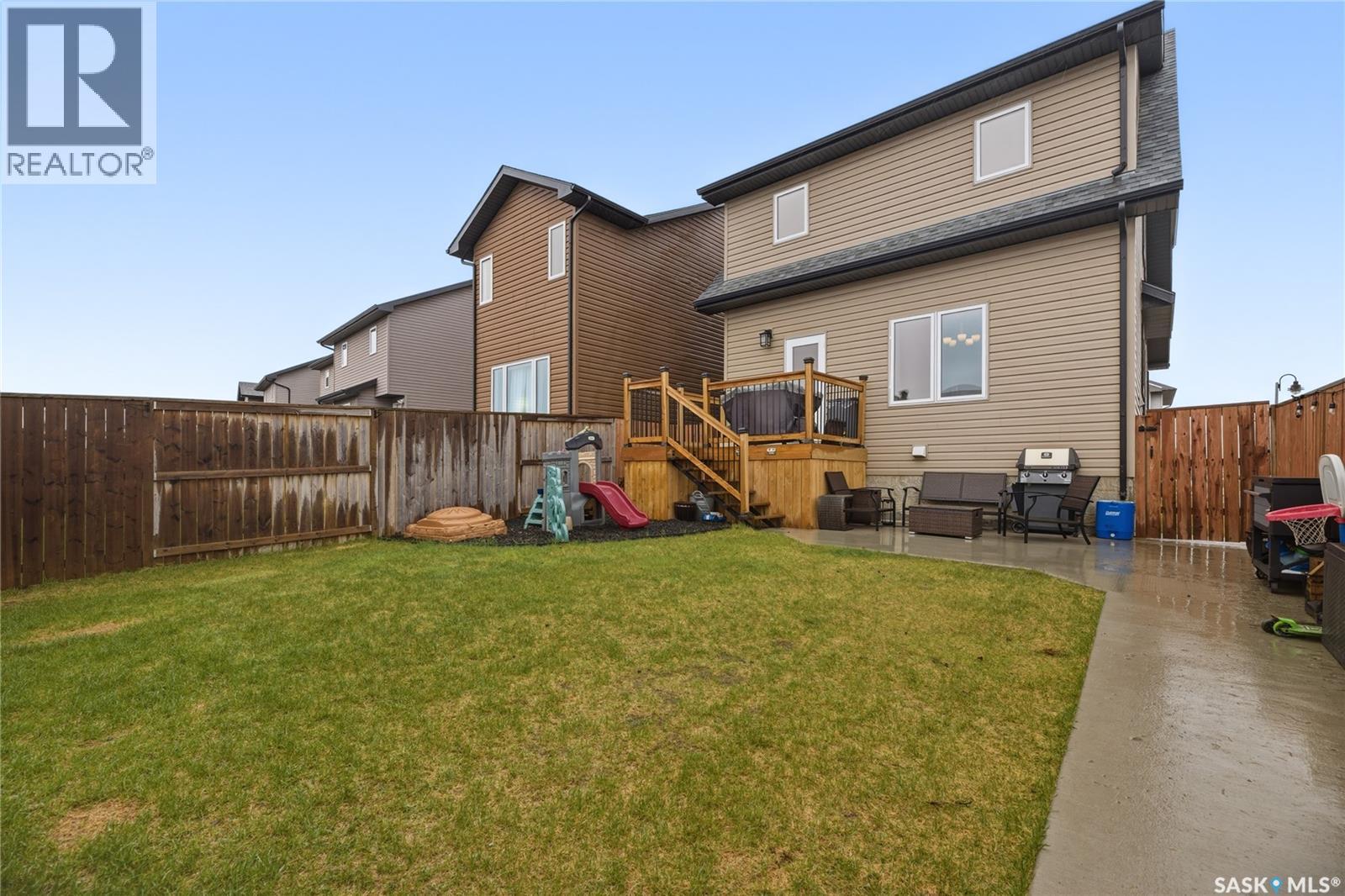386 Levalley Cove, Saskatoon, Saskatchewan  S7T 0H5 - Photo 35 - SK036177