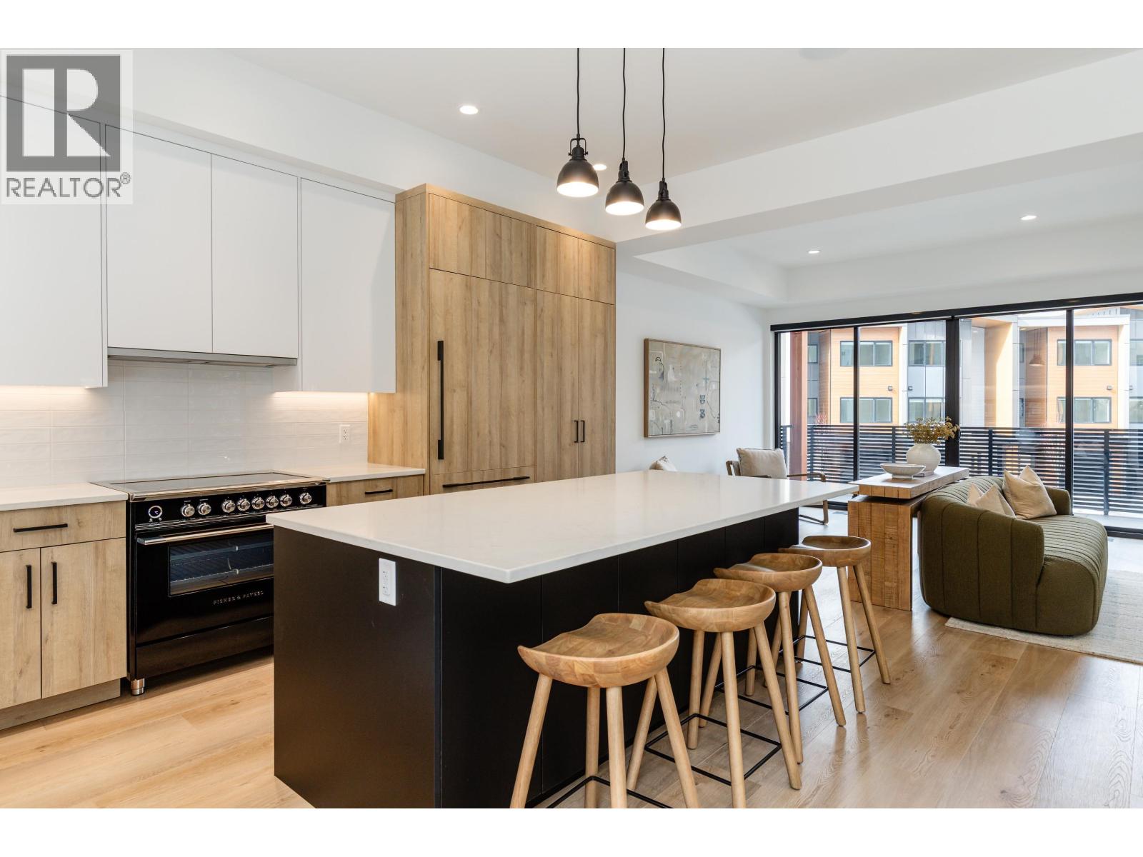 17 2077 Garibaldi Way, Whistler, British Columbia  V8E 0A6 - Photo 6 - R3124419