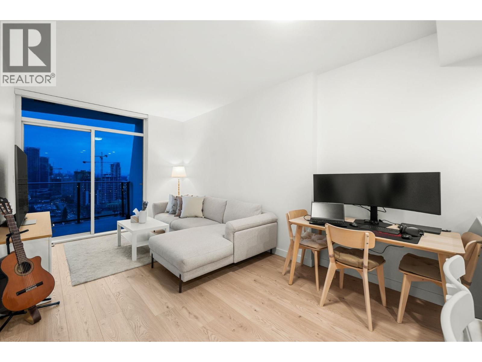 2607 2181 Madison Avenue, Burnaby, British Columbia  V5C 0N4 - Photo 3 - R3124438