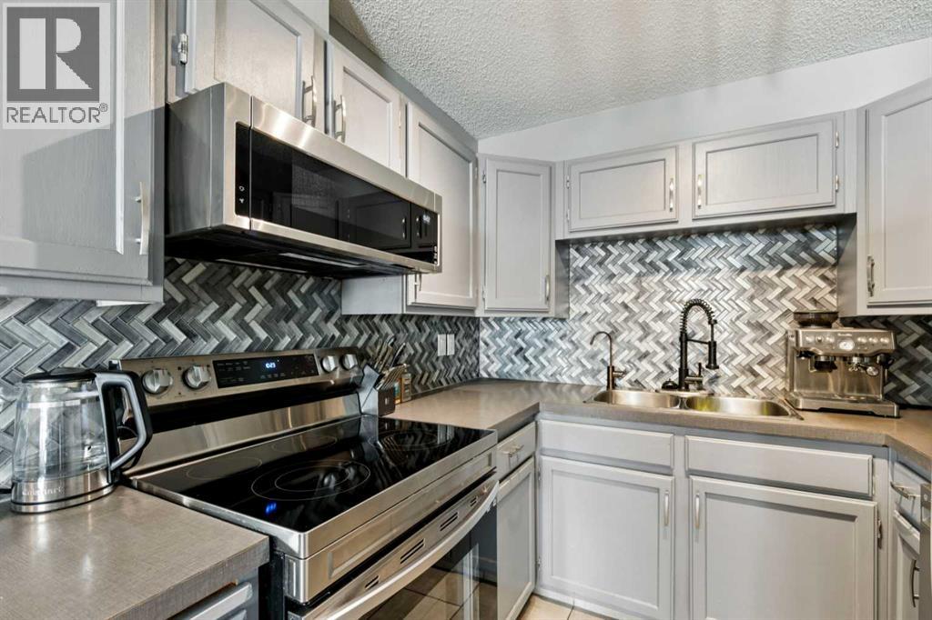 68 Templegreen Bay NE, Calgary, Alberta  T1Y 4Z3 - Photo 6 - A2310286