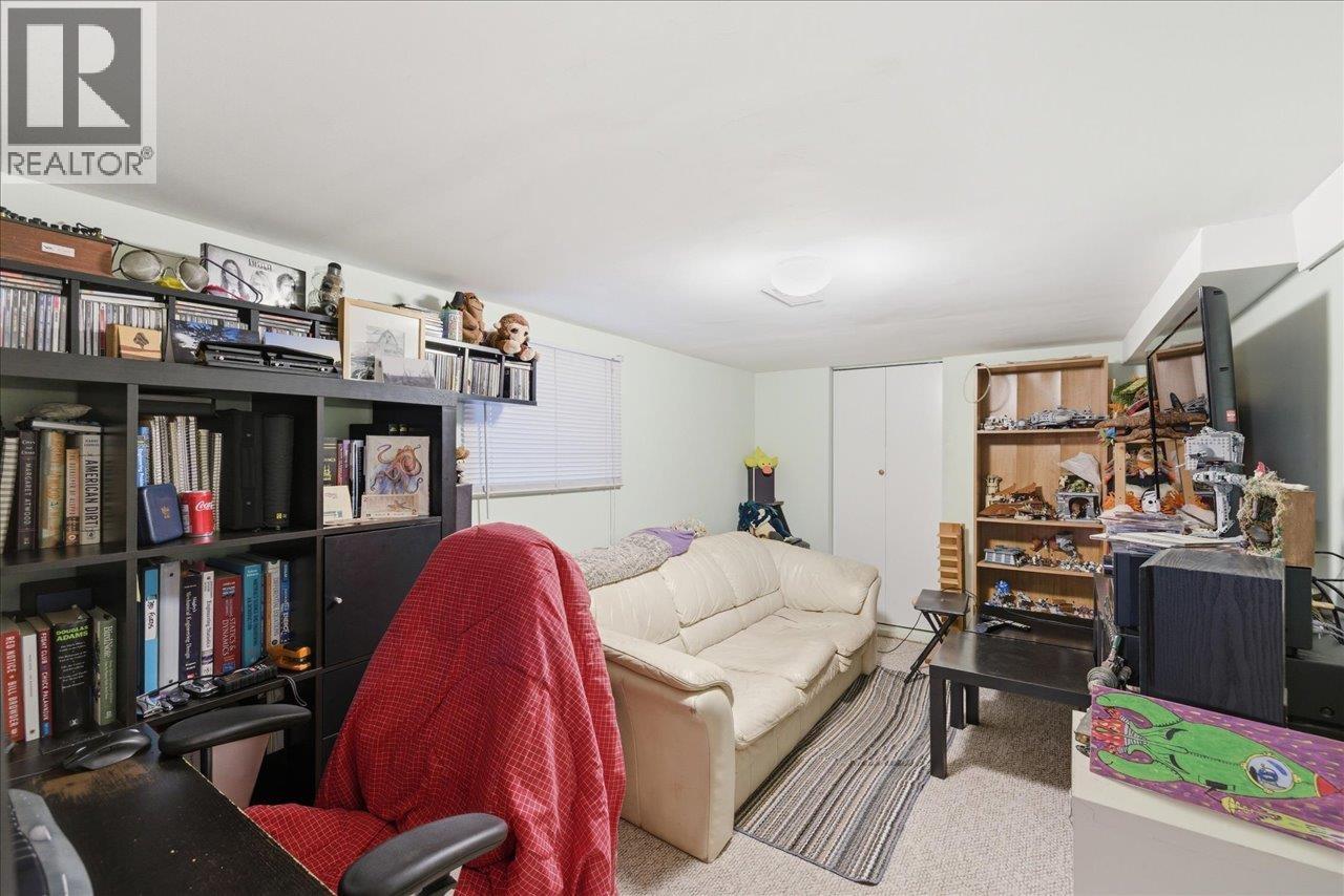 2232 W 14th Avenue, Vancouver, British Columbia  V6K 2W1 - Photo 24 - R3124439