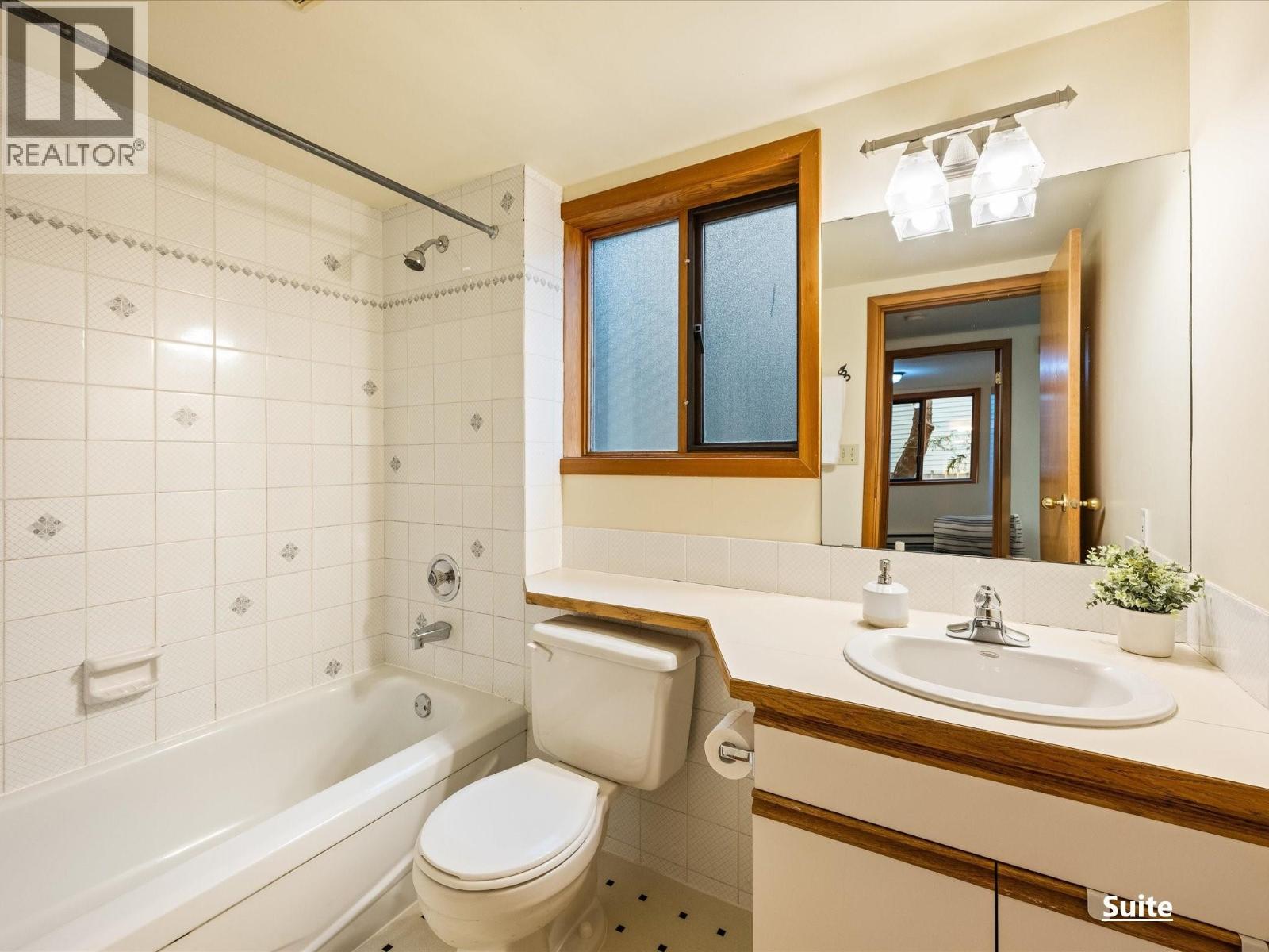 2318 Cayley Close, Whistler, British Columbia  V0N 1B2 - Photo 16 - R3124450