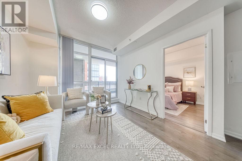 639 - 3091 Dufferin Street, Toronto, Ontario  M6A 0C4 - Photo 10 - W12880498