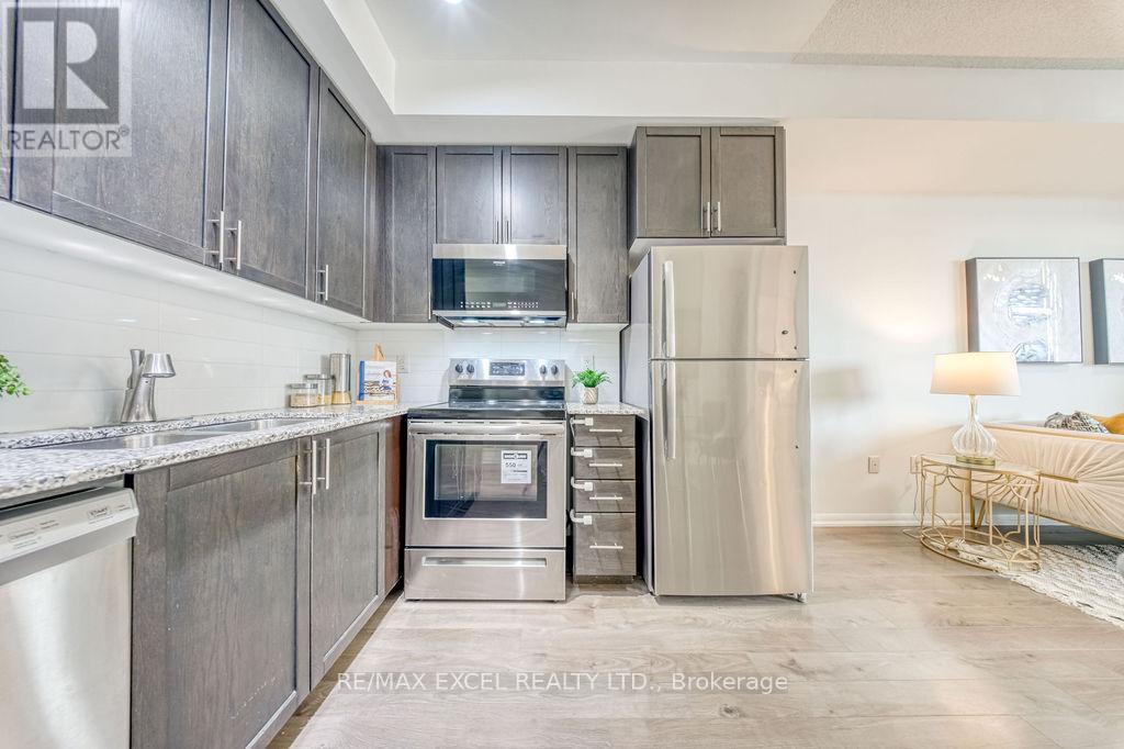 639 - 3091 Dufferin Street, Toronto, Ontario  M6A 0C4 - Photo 25 - W12880498