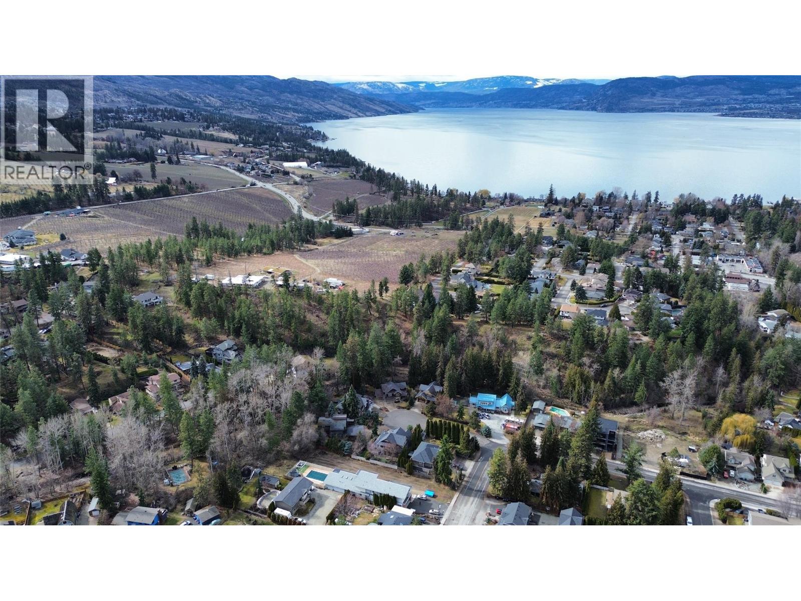 621 Mcclure Road, Kelowna, British Columbia  V1W 1L6 - Photo 8 - 10386169