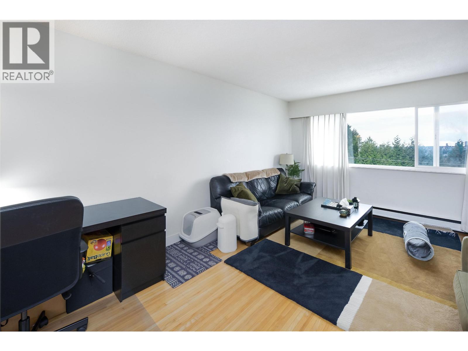 5353 Hastings Street, Burnaby, British Columbia  V5B 1P9 - Photo 13 - C8078817