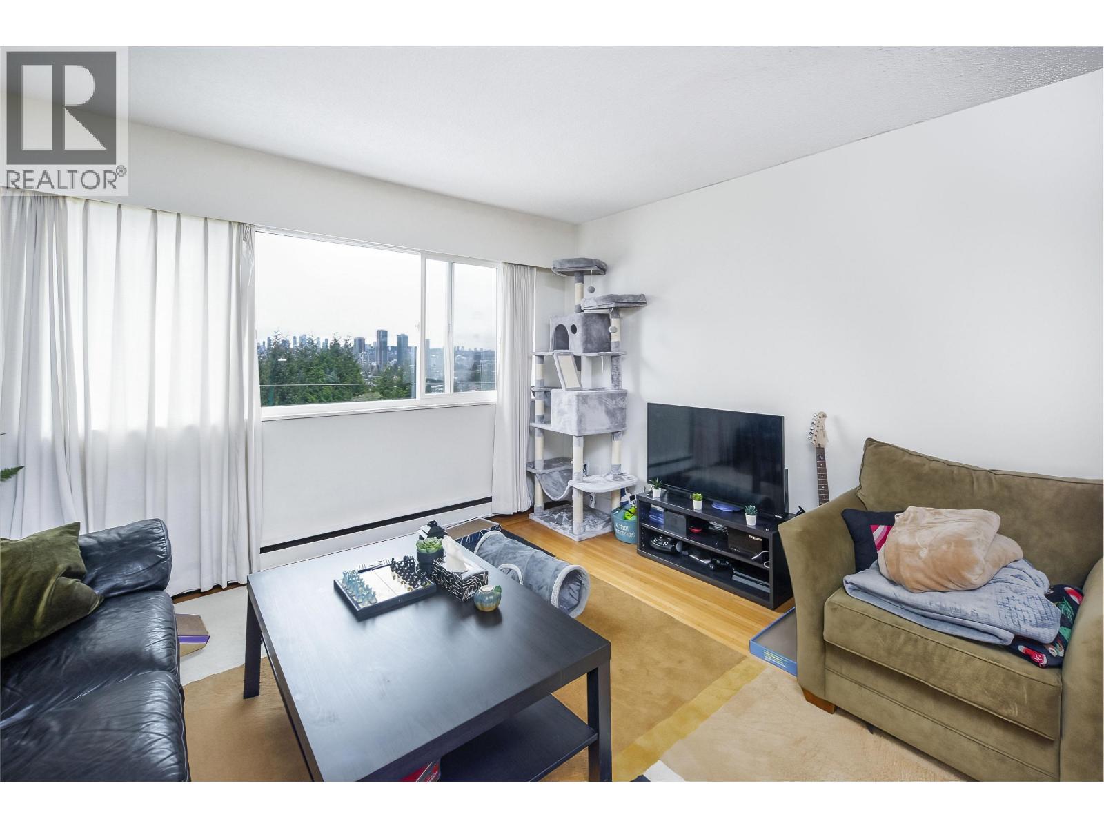 5353 Hastings Street, Burnaby, British Columbia  V5B 1P9 - Photo 14 - C8078817