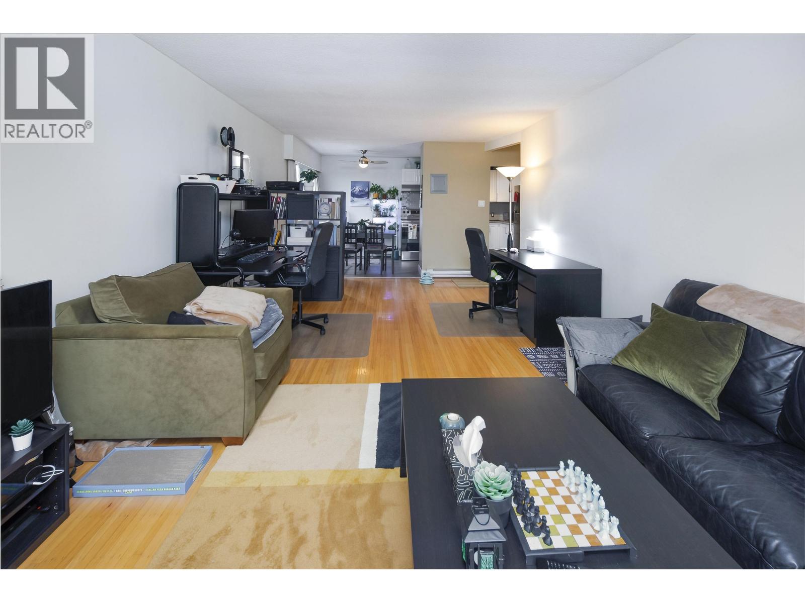 5353 Hastings Street, Burnaby, British Columbia  V5B 1P9 - Photo 15 - C8078817