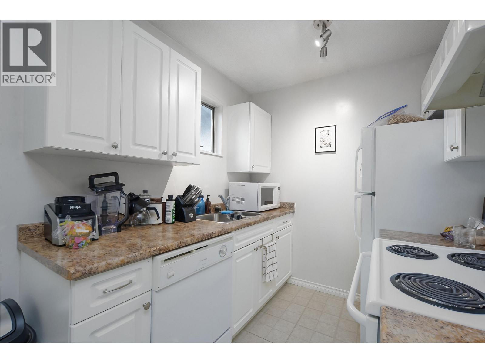 5353 Hastings Street, Burnaby, British Columbia  V5B 1P9 - Photo 31 - C8078817