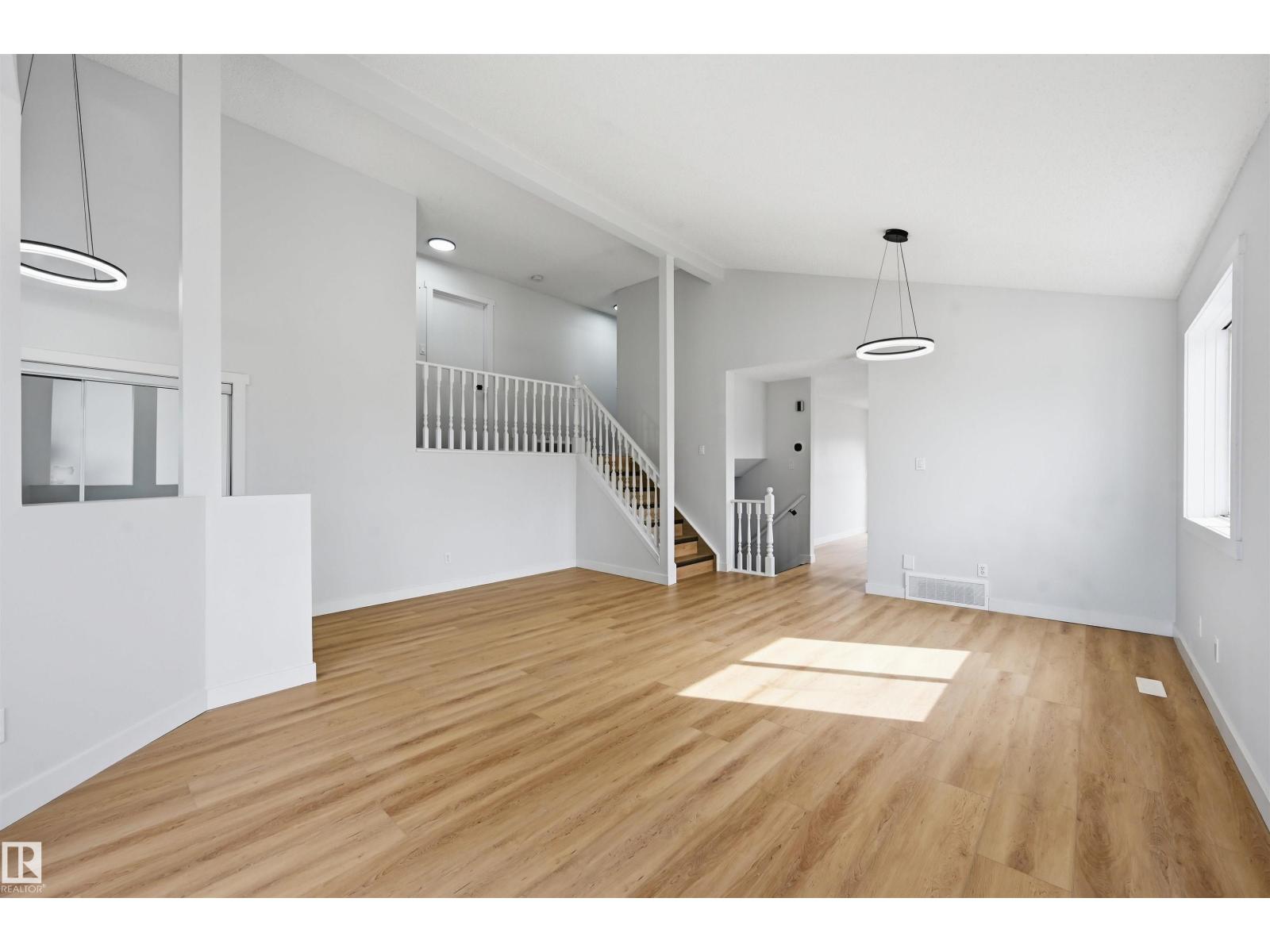 631 Jenner Cove Cv Nw, Edmonton, Alberta  T6L 6S1 - Photo 5 - E4488188