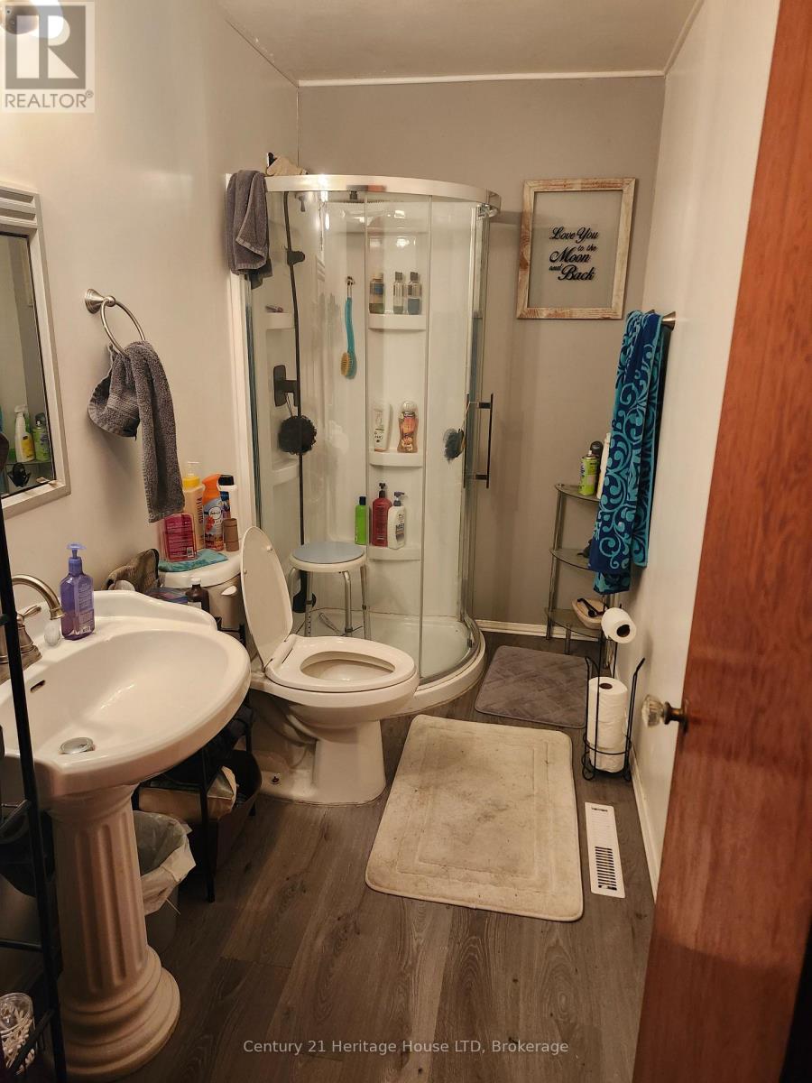 360 Emerick Avenue, Fort Erie, Ontario  L2A 2W9 - Photo 4 - X13119072