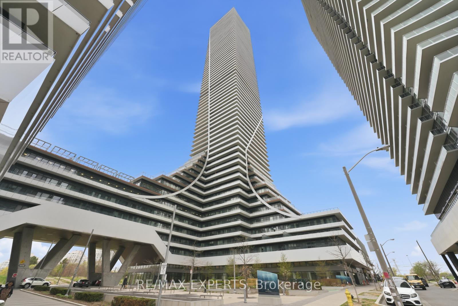 5606 - 30 SHORE BREEZE DRIVE, Toronto, Ontario