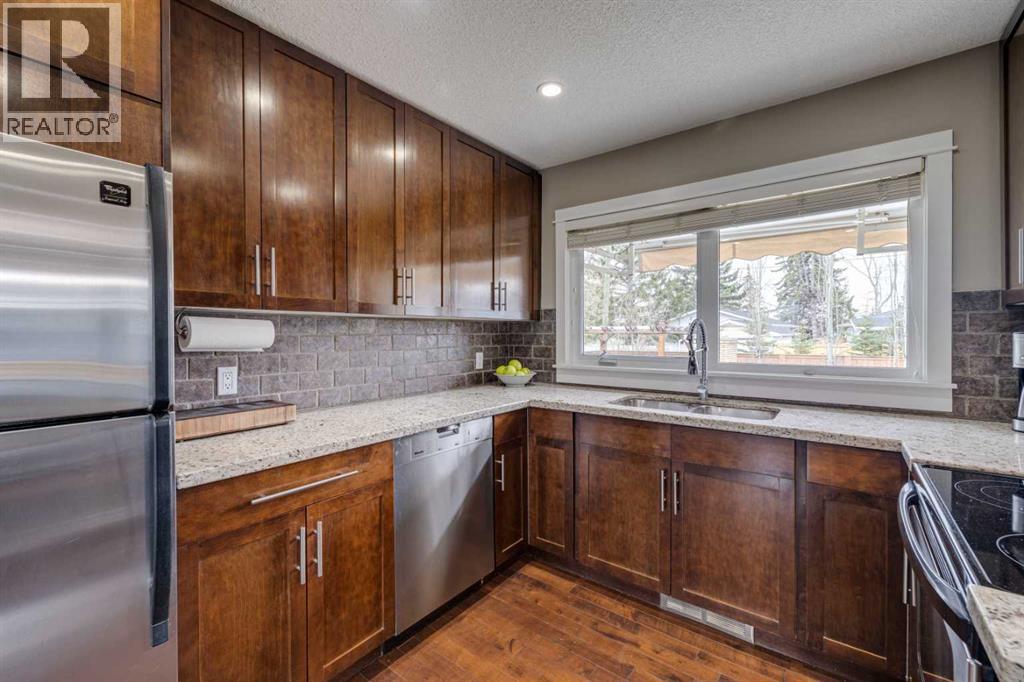 5207 Grove Hill Road SW, Calgary, Alberta  T3E 4G7 - Photo 16 - A2305858