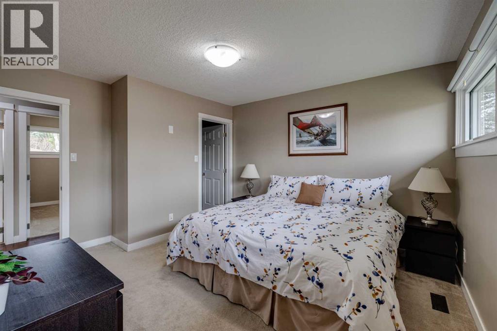 5207 Grove Hill Road SW, Calgary, Alberta  T3E 4G7 - Photo 22 - A2305858