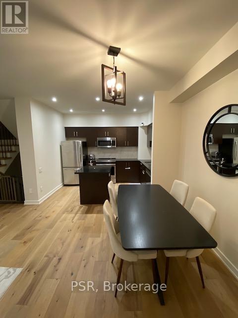 Th6 - 19 Anndale Drive, Toronto, Ontario  M2N 0H2 - Photo 4 - C13137252