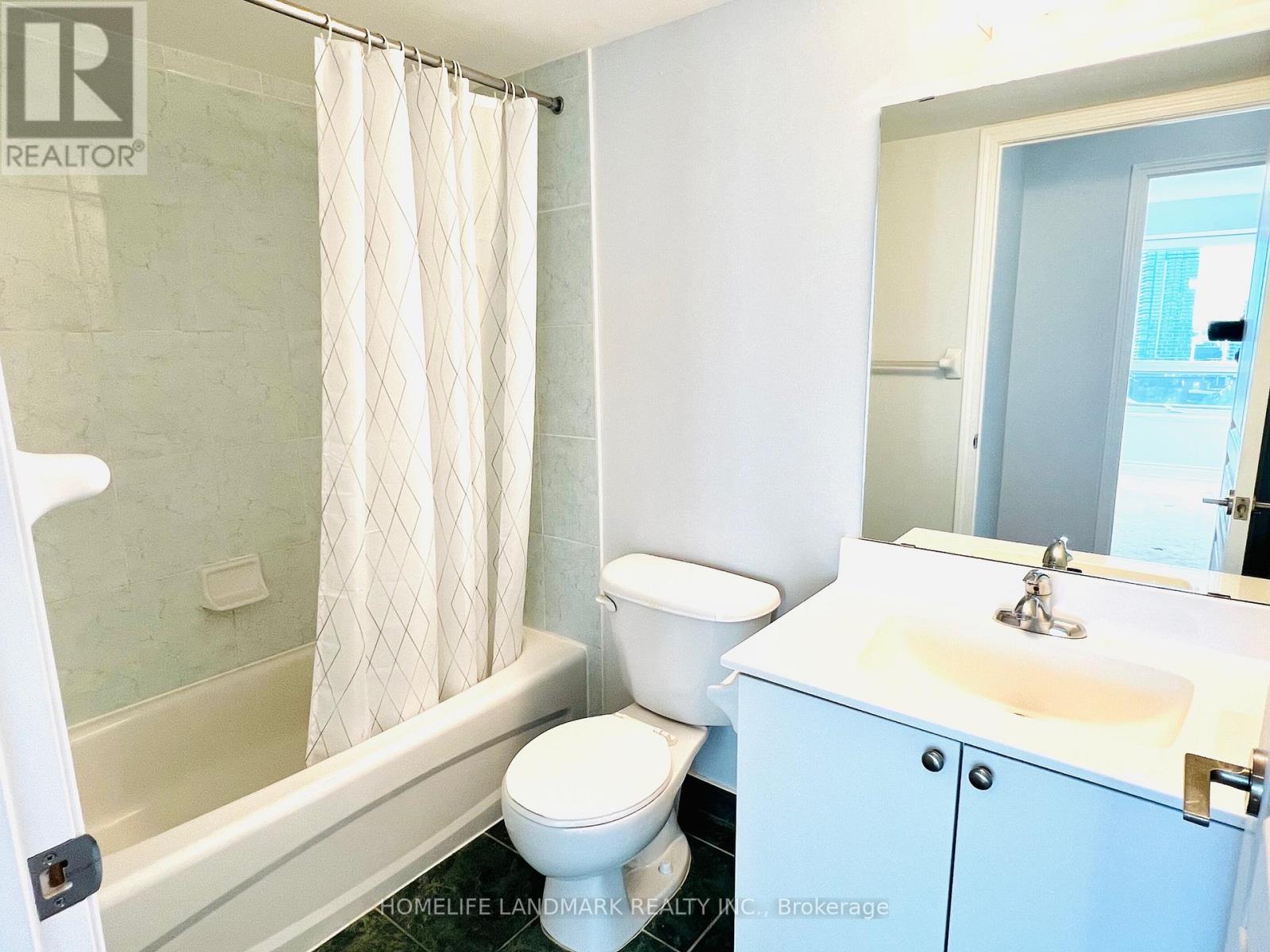 1601 - 75 South Town Centre Boulevard, Markham, Ontario  L6G 0B3 - Photo 8 - N13023096