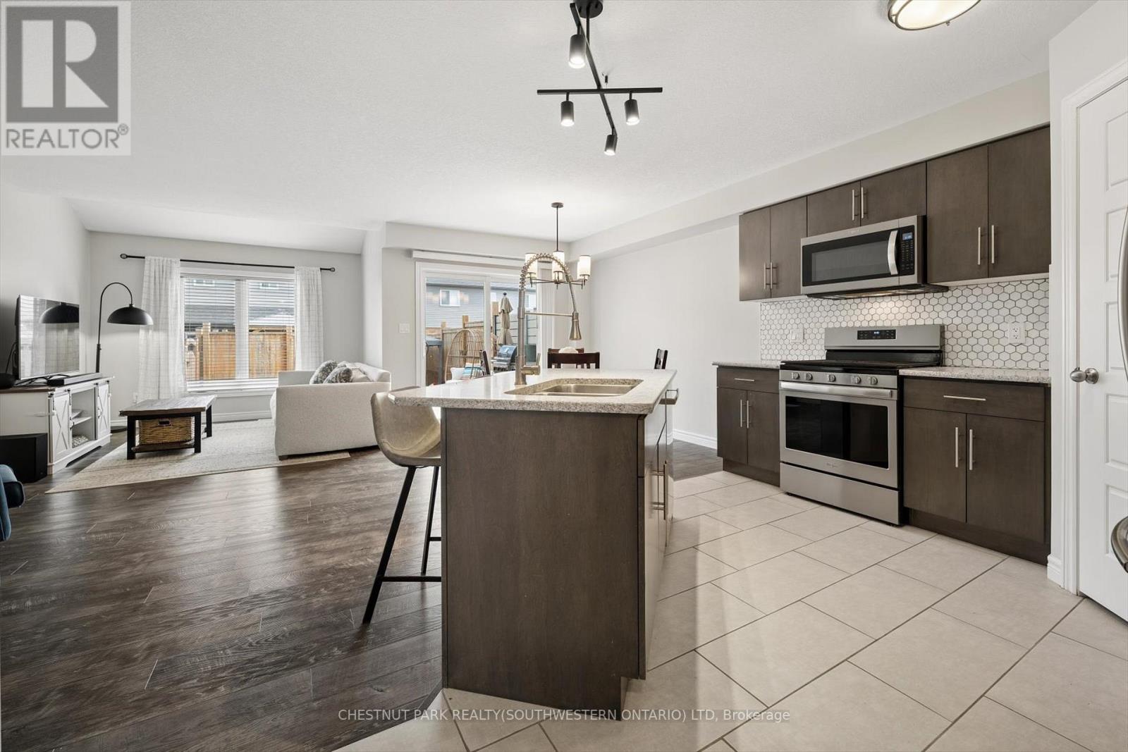 128 William Street, Woolwich, Ontario  N3B 0C2 - Photo 7 - X13137402