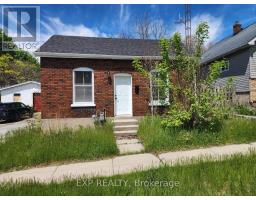 32 NIAGARA STREET, Brantford, Ontario